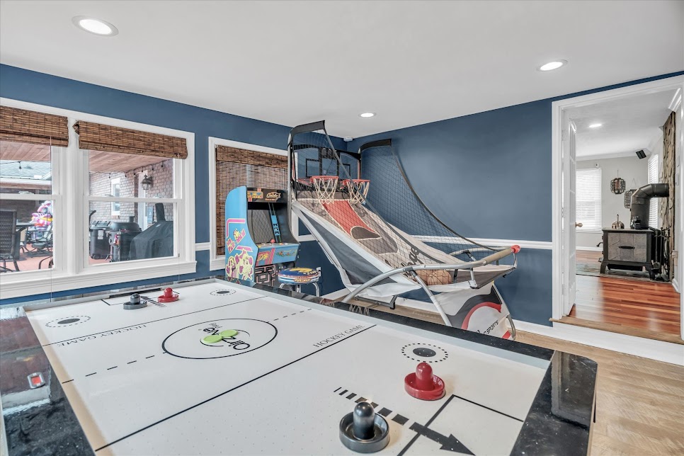 Carrollton, Georgia, 30116, United States, 4 Bedrooms Bedrooms, ,3 BathroomsBathrooms,Residential,For Sale,1981522