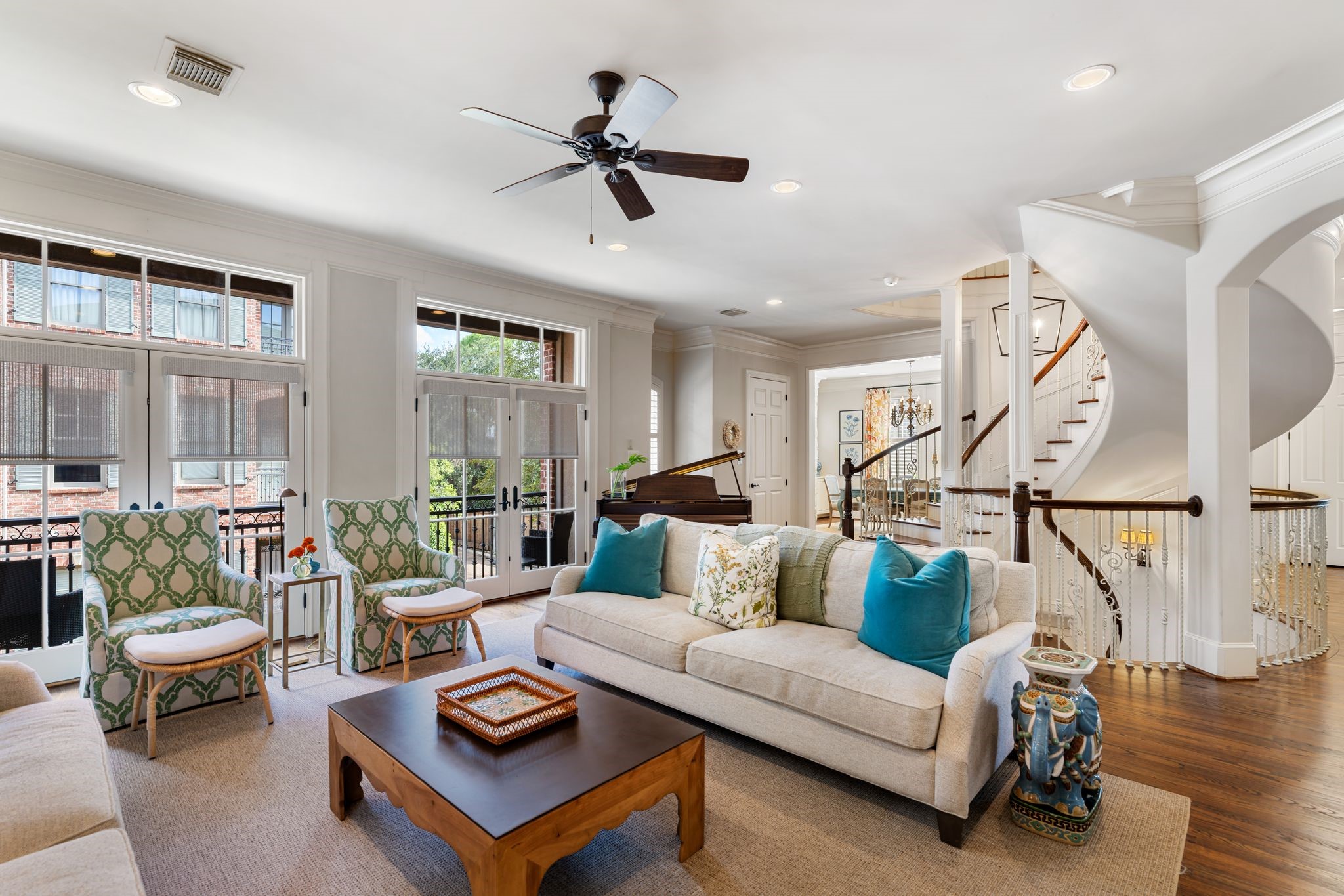  1010 Nantucket Drive F - 物件實景