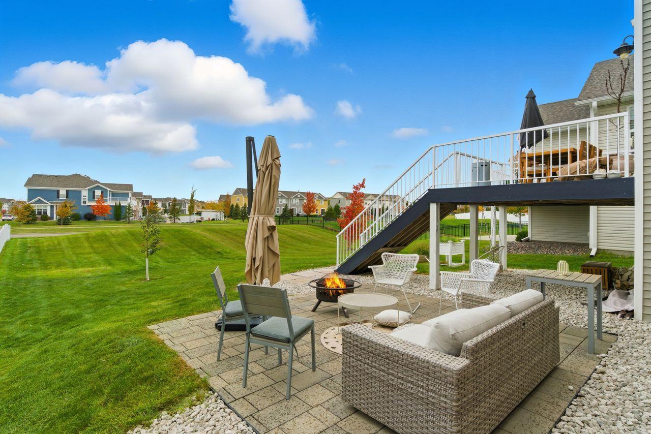 Maple Grove, Minnesota, 55369, United States, 3 Bedrooms Bedrooms, ,3 BathroomsBathrooms,Residential,For Sale,1970604