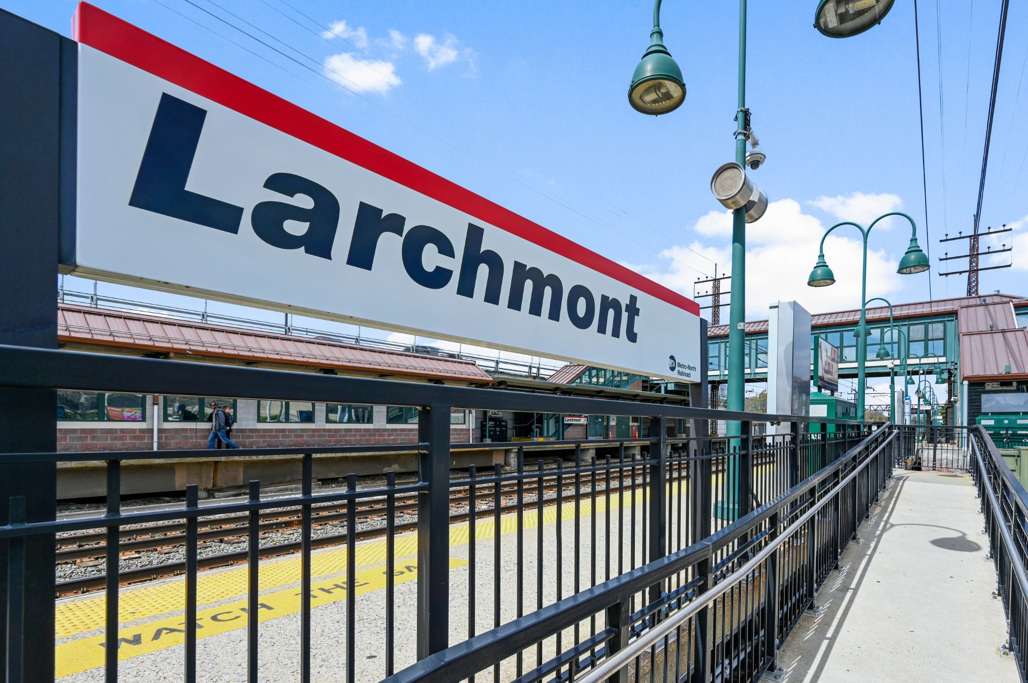  Charming Larchmont Colonial - 物件實景