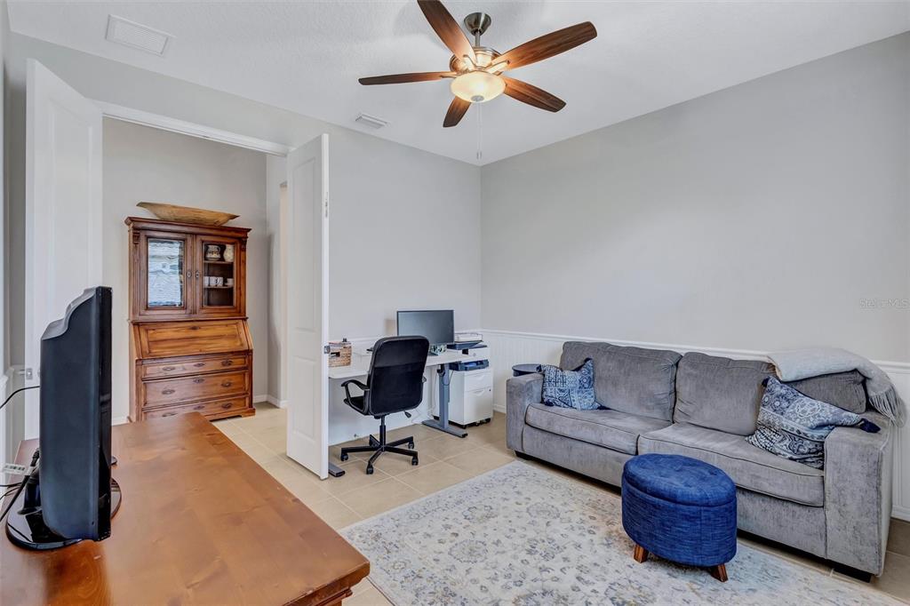 Bradenton, Florida, 34212, United States, 2 Bedrooms Bedrooms, ,2 BathroomsBathrooms,Residential,For Sale,1891618