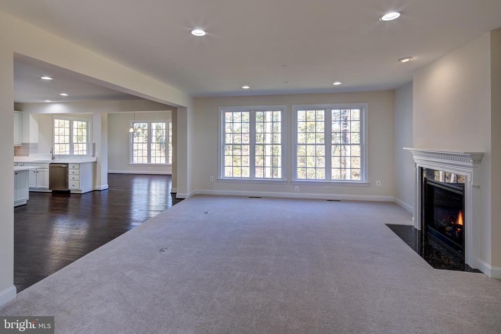 4610 Fairfax Manor Court, Chantilly, Virginia, 20151, United States, 4 Bedrooms Bedrooms, ,6 BathroomsBathrooms,Residential,For Sale,4610 Fairfax Manor Court,1430211