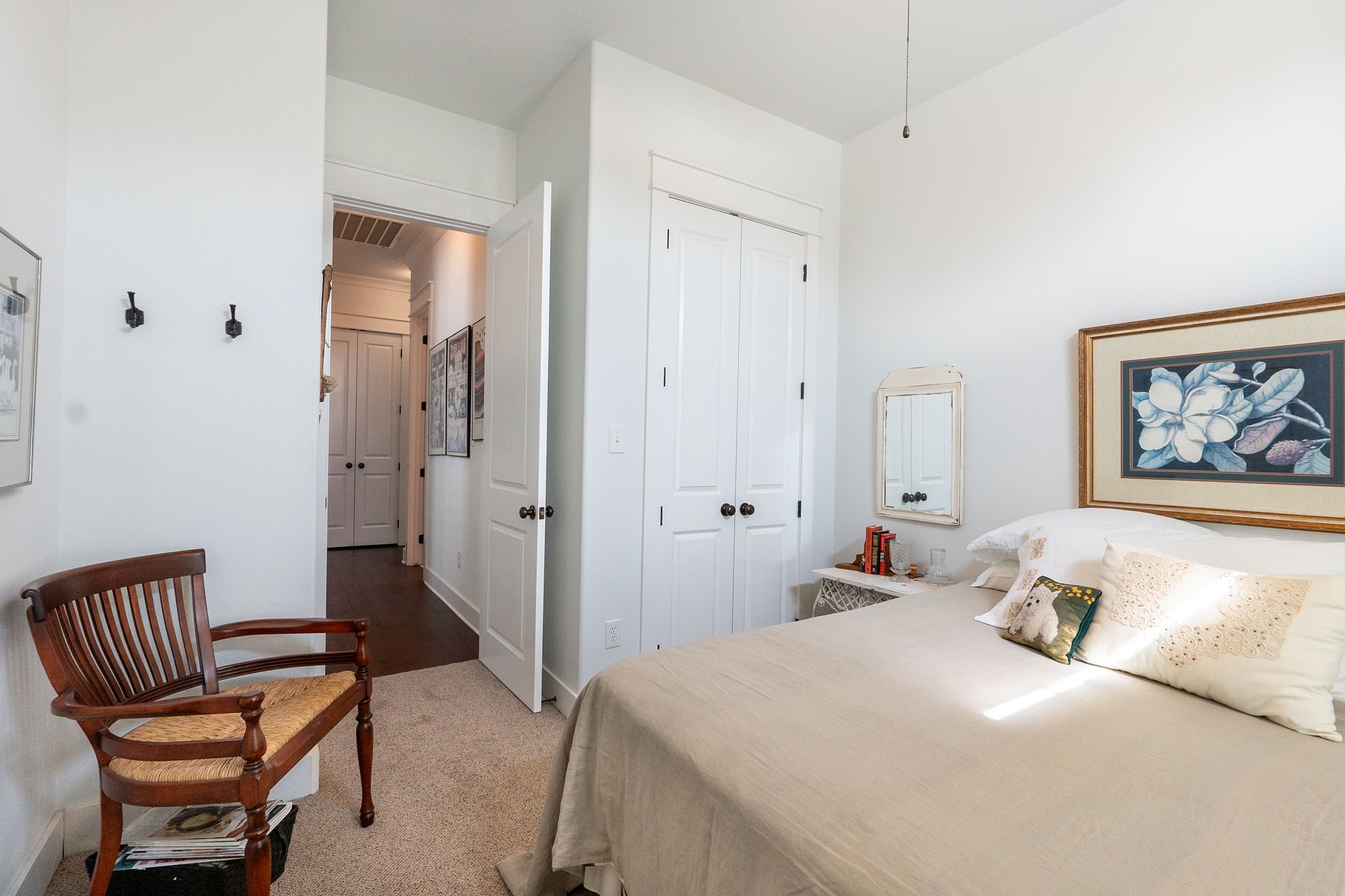 Bryan, Texas, 77808, United States, 3 Bedrooms Bedrooms, ,2 BathroomsBathrooms,Residential,For Sale,1986315