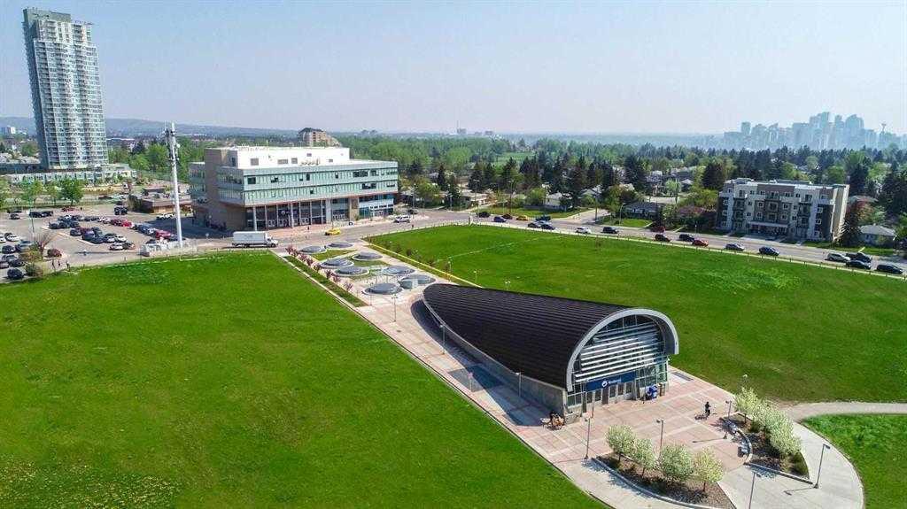 CALGARY, Alberta, T3E 2V9, CA, 4 Bedrooms Bedrooms, ,5 BathroomsBathrooms,Residential,For Sale,1987778