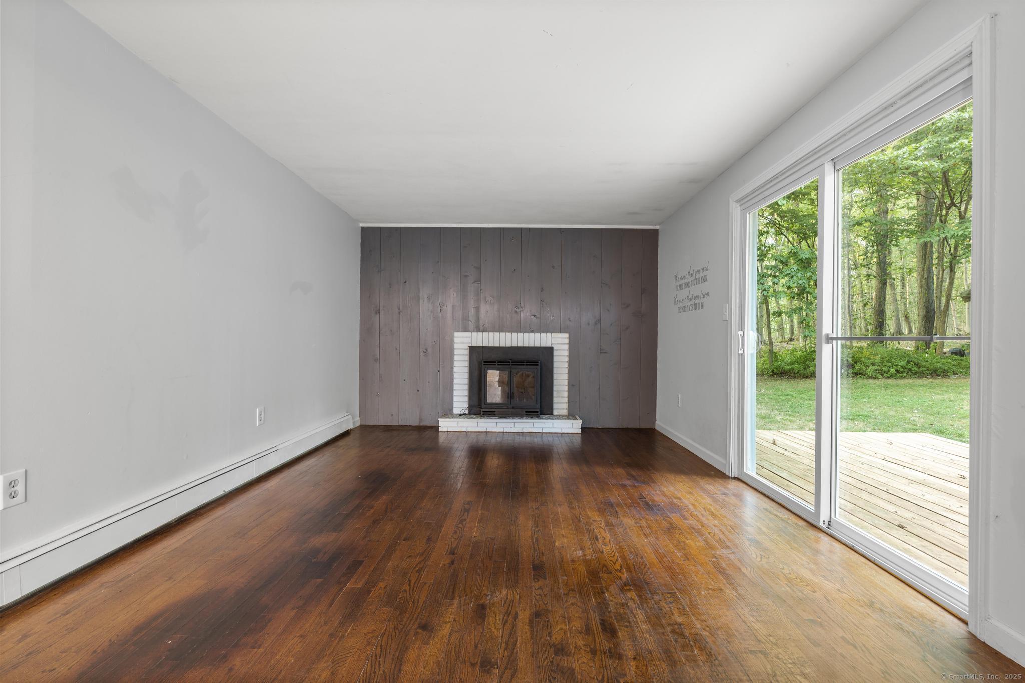 Madison, Connecticut, 06443, United States, 4 Bedrooms Bedrooms, ,3 BathroomsBathrooms,Residential,For Sale,1917489