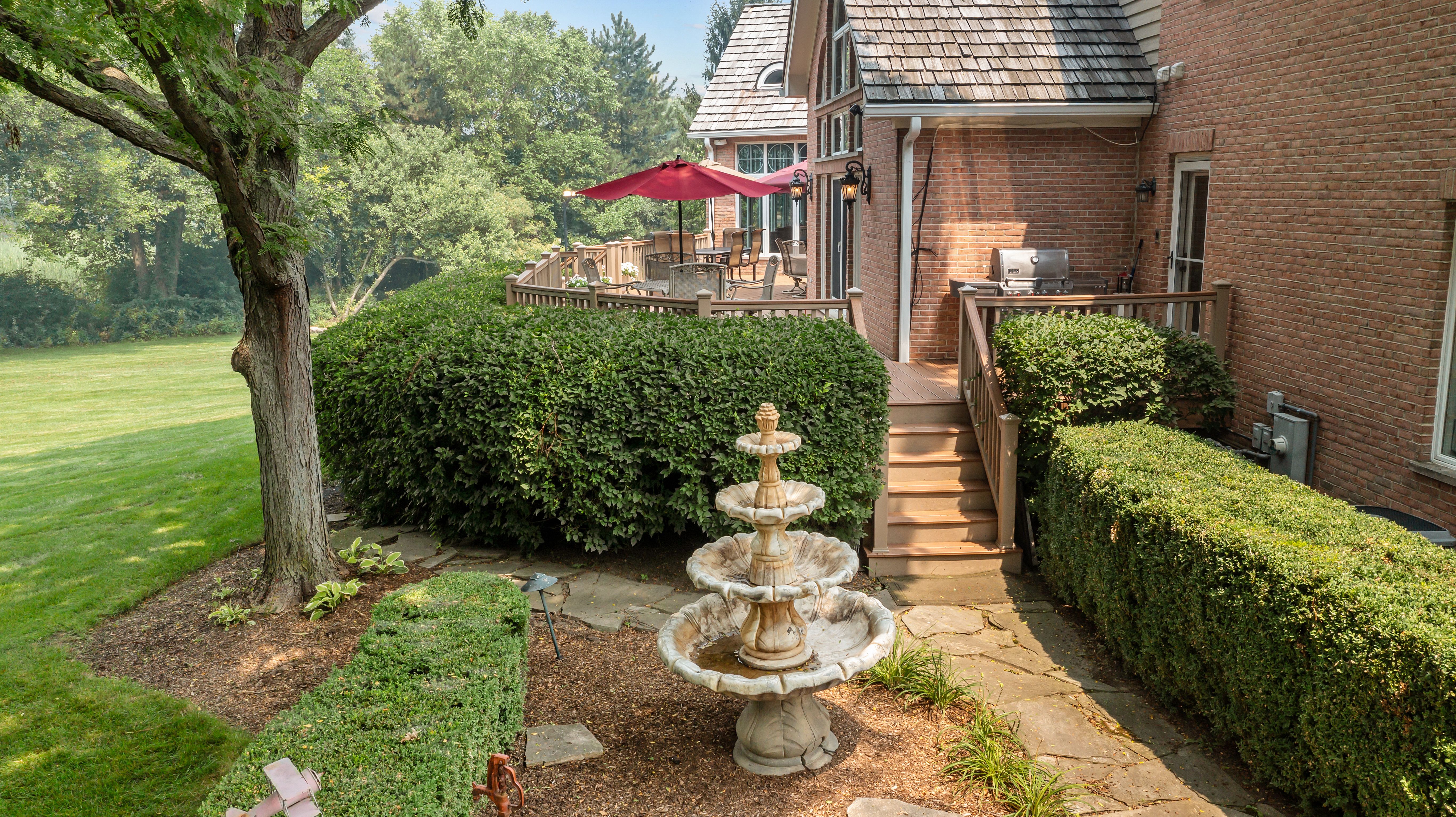  Experience Luxury Living at its Finest in Barrington - 物件實景