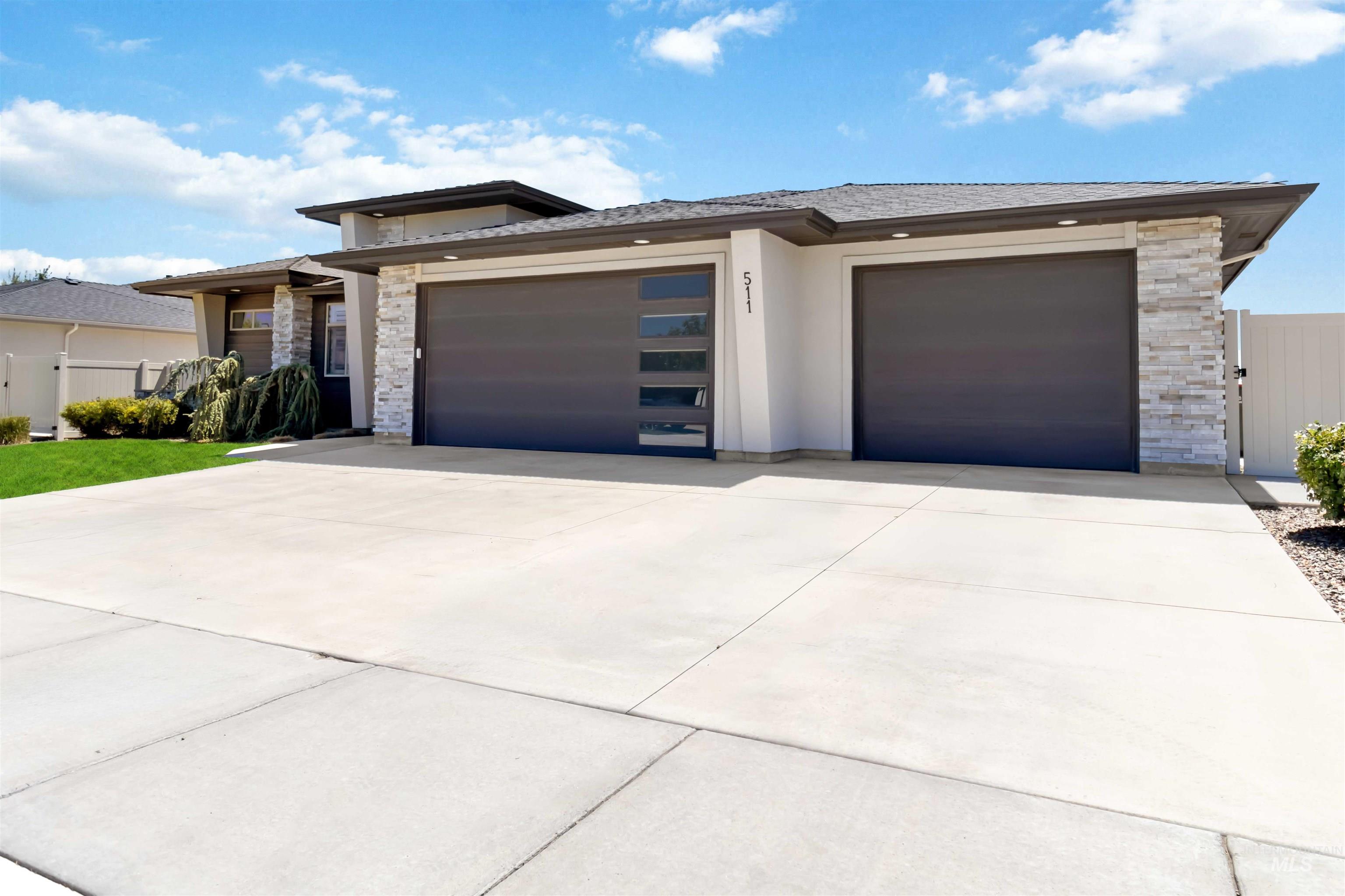 Meridian, Idaho, 83642, United States, 3 Bedrooms Bedrooms, ,3 BathroomsBathrooms,Residential,For Sale,1890290