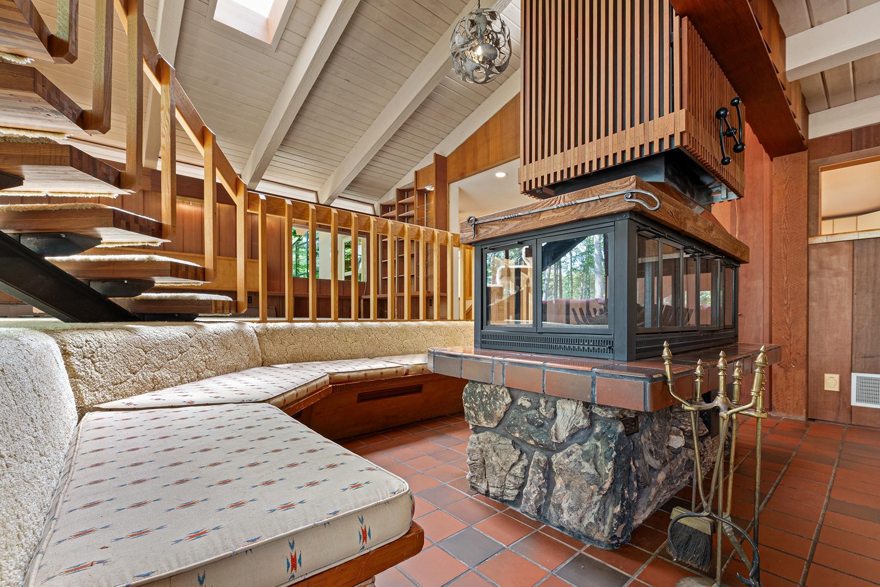 Manitowish Waters, Wisconsin, 54545, United States, 4 Bedrooms Bedrooms, ,3 BathroomsBathrooms,Residential,For Sale,1974750