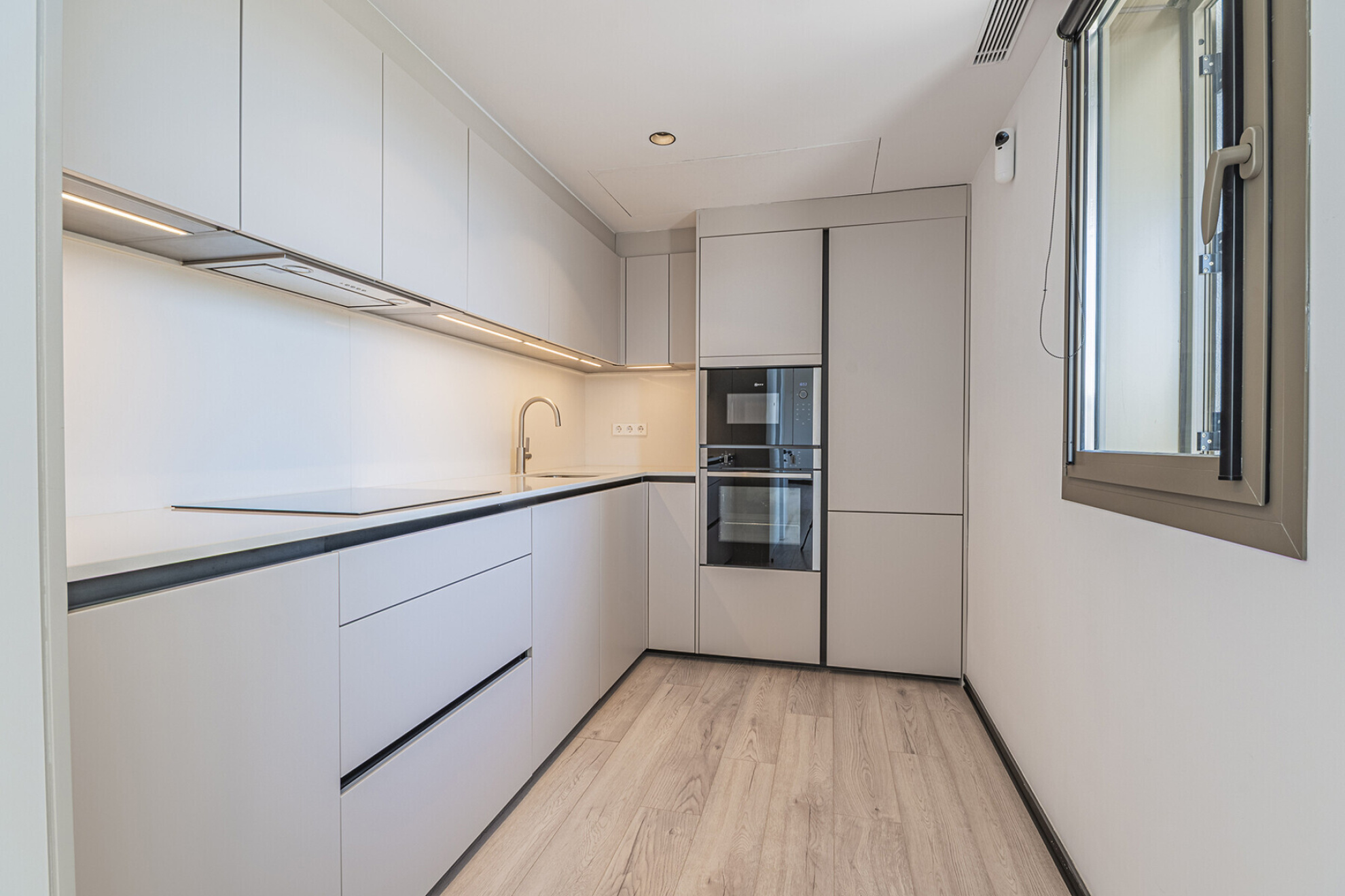  Modern penthouse for sale in Sarrià-Sant Gervasi, Barcelona - 物件實景