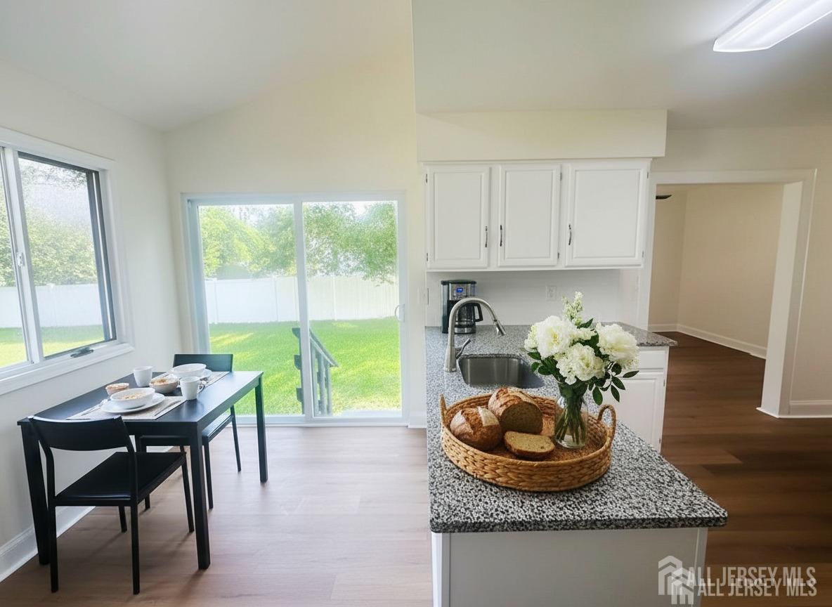 South Brunswick, New Jersey, 08810, United States, 4 Bedrooms Bedrooms, ,4 BathroomsBathrooms,Residential,For Sale,1978148