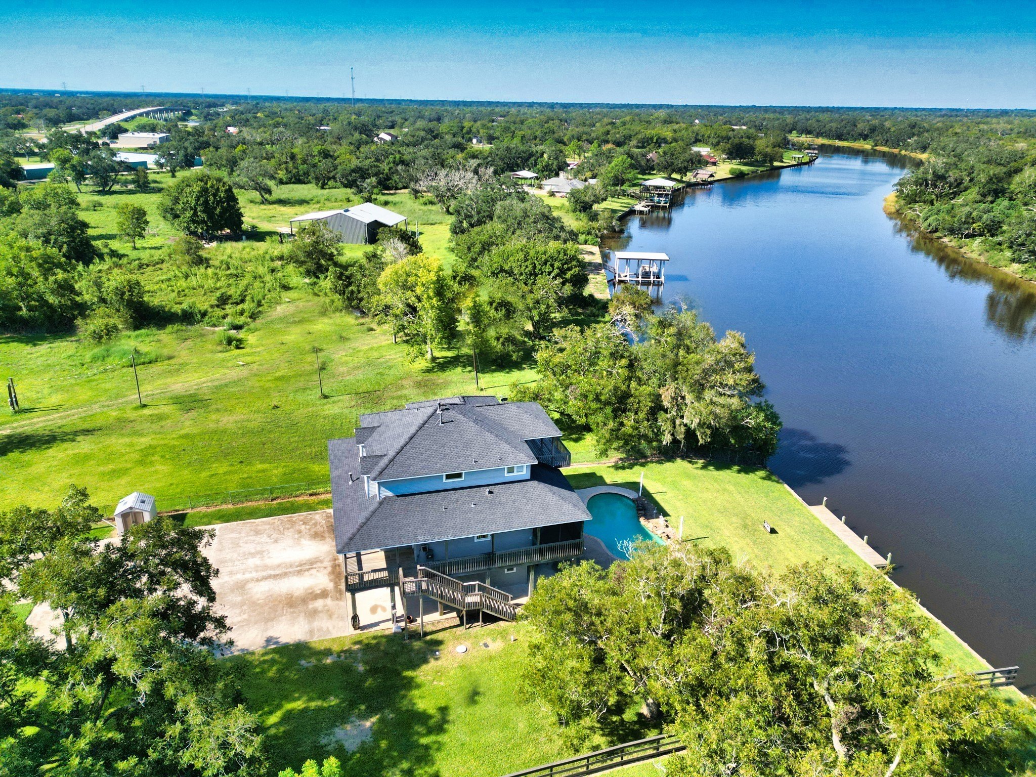 Brazoria, Texas, 77422, United States, 4 Bedrooms Bedrooms, ,4 BathroomsBathrooms,Residential,For Sale,1975158