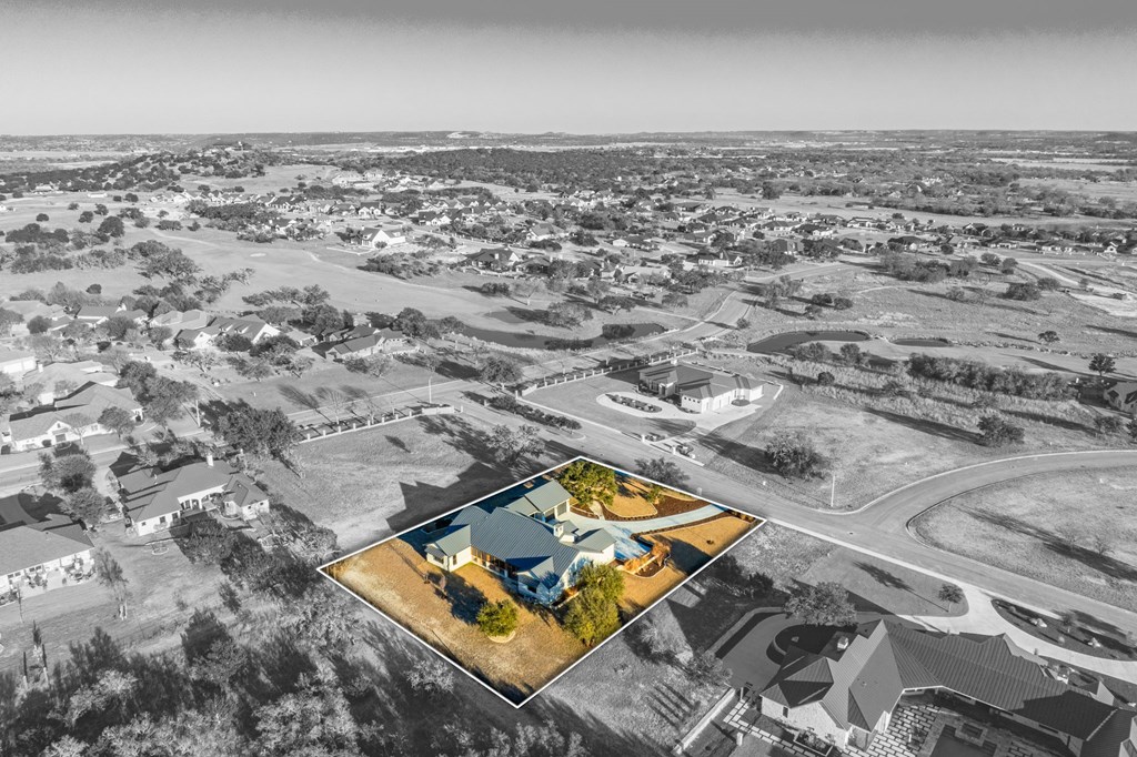 Kerrville, Texas, 78028, United States, 4 Bedrooms Bedrooms, ,3 BathroomsBathrooms,Residential,For Sale,1691989