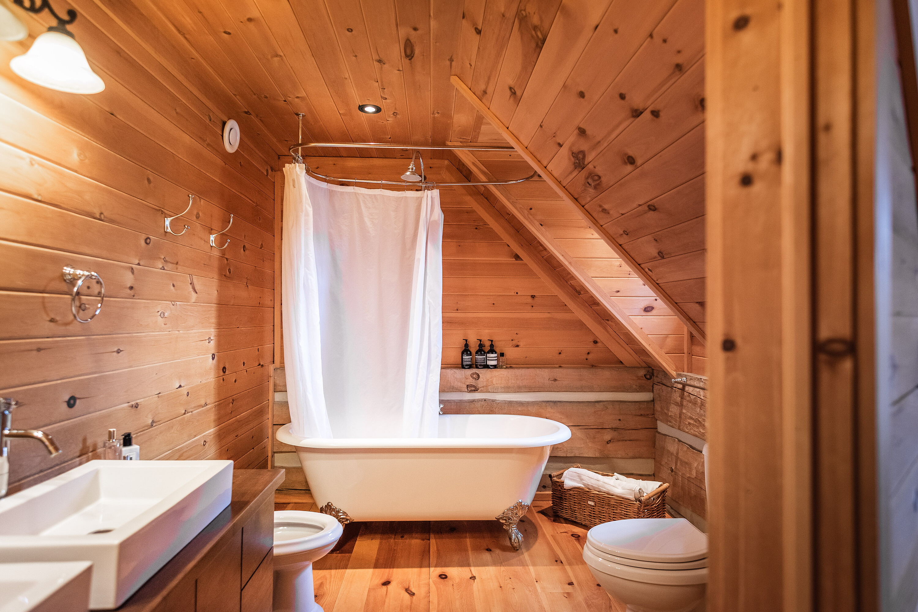  Beaver Valley Log Home - 物件實景