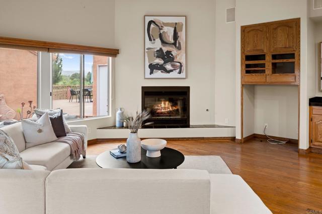 Rancho Santa Fe, California, 92091, United States, 4 Bedrooms Bedrooms, ,3 BathroomsBathrooms,Residential,For Sale,1846225
