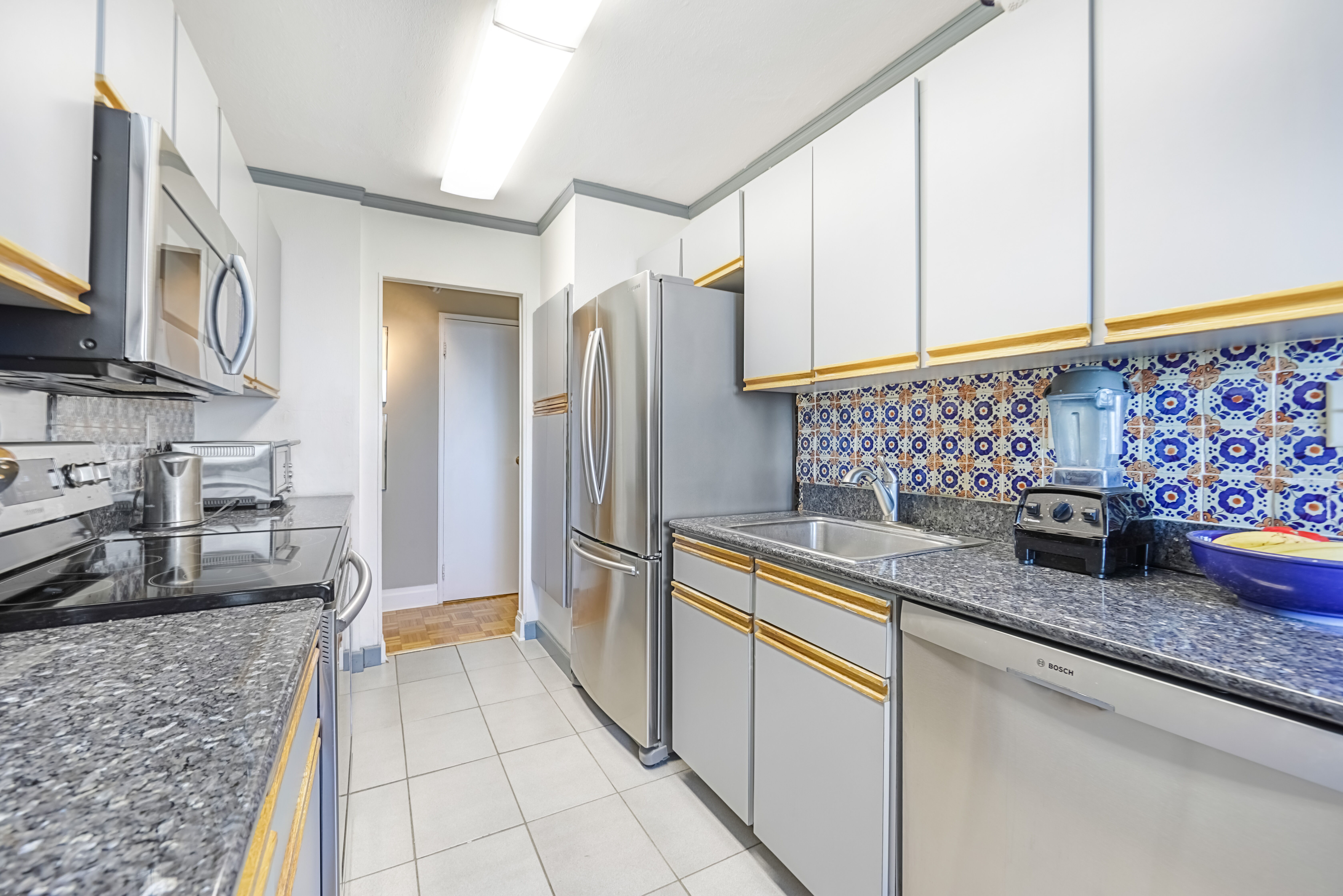 Cliffside Park, New Jersey, 07010, United States, 3 Bedrooms Bedrooms, ,3 BathroomsBathrooms,Residential,For Sale,1974787