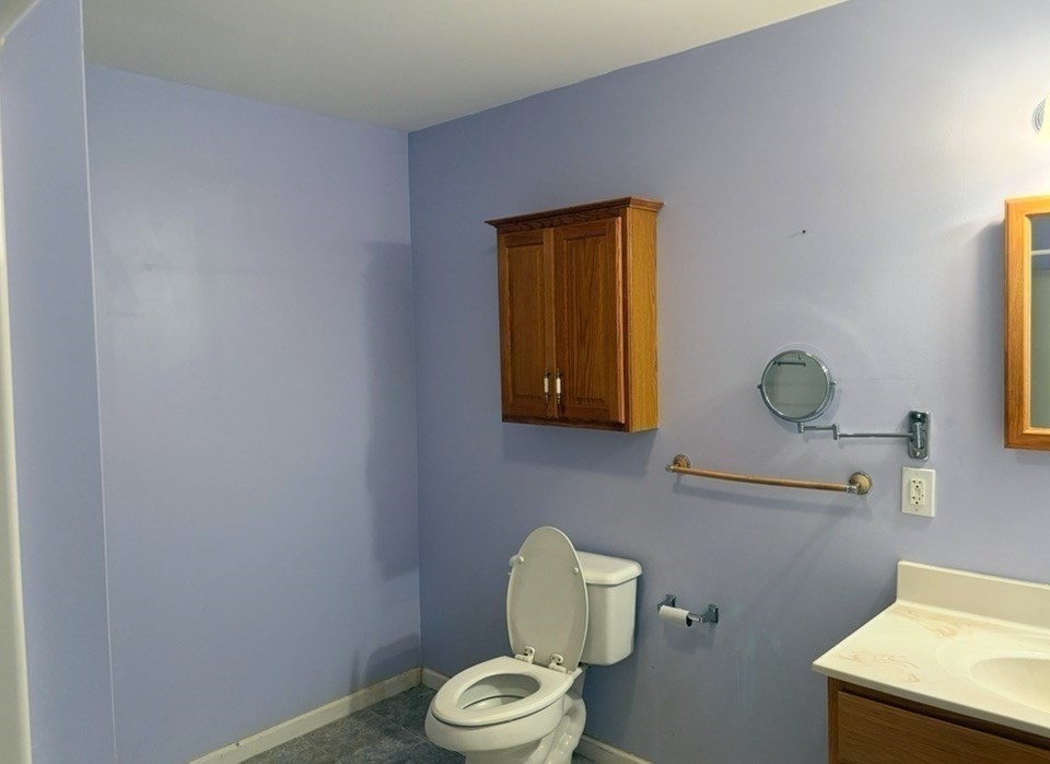 Halifax, Massachusetts, 02338, United States, 3 Bedrooms Bedrooms, ,4 BathroomsBathrooms,Residential,For Sale,1896285