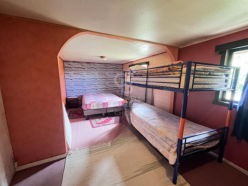 Futrono, Chile, 5 Bedrooms Bedrooms, ,4 BathroomsBathrooms,Residential,For Sale,1920006