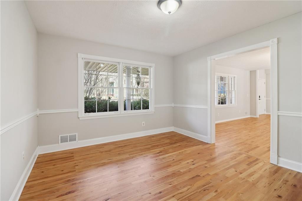 Smyrna, Georgia, 30082, United States, 6 Bedrooms Bedrooms, ,3 BathroomsBathrooms,Residential,For Sale,2002854