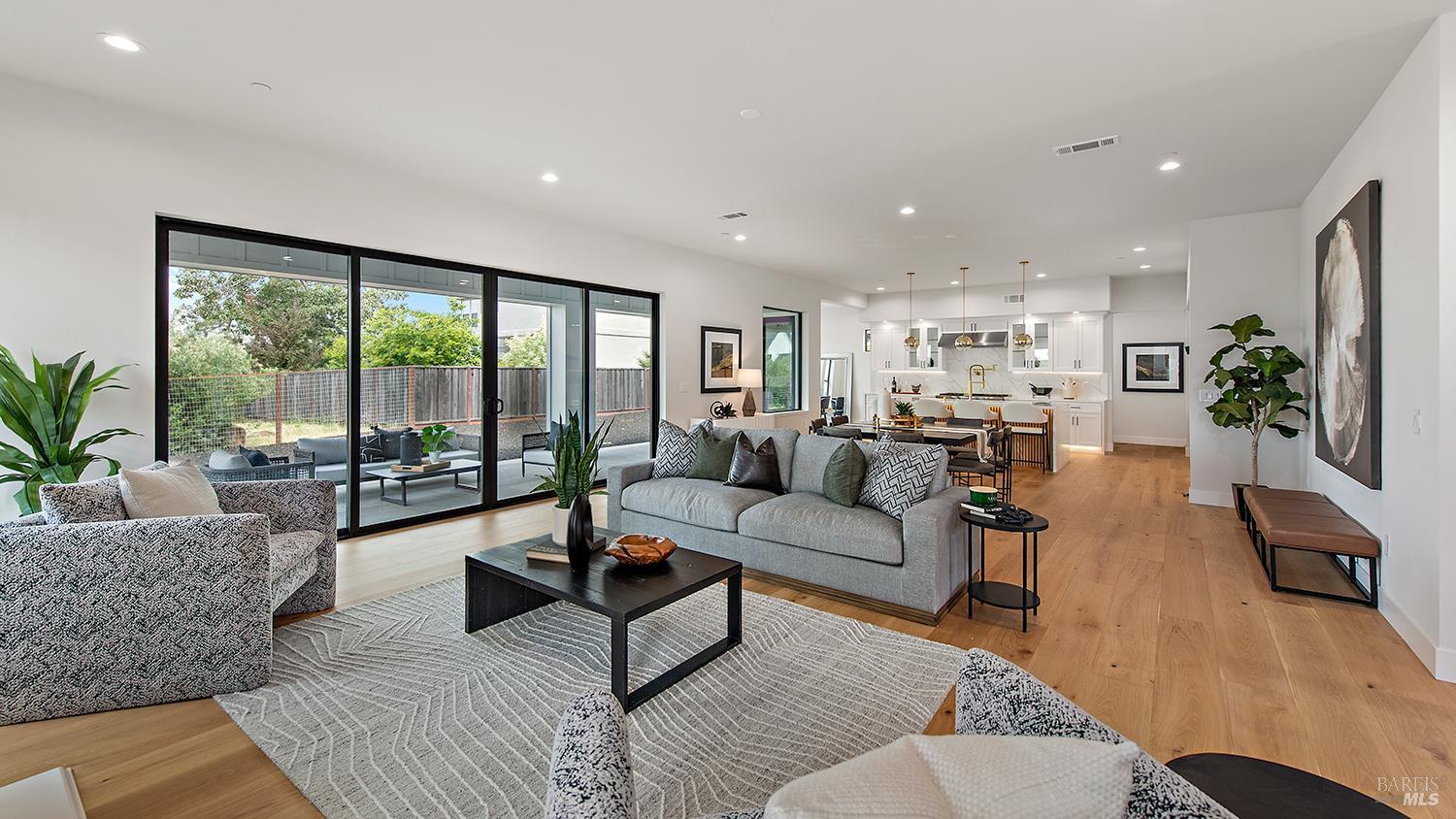 Santa Rosa, California, 95403, United States, 4 Bedrooms Bedrooms, ,4 BathroomsBathrooms,Residential,For Sale,1986529