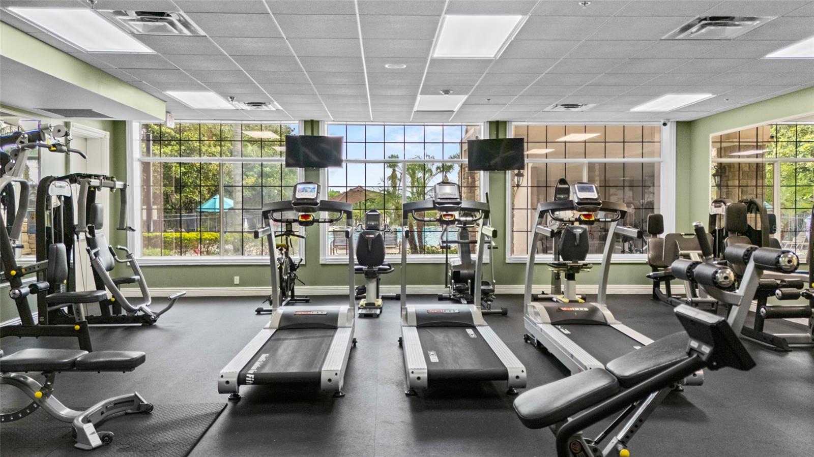 MOUNT DORA, Florida, 32757, United States, 4 Bedrooms Bedrooms, ,4 BathroomsBathrooms,Residential,For Sale,1978918