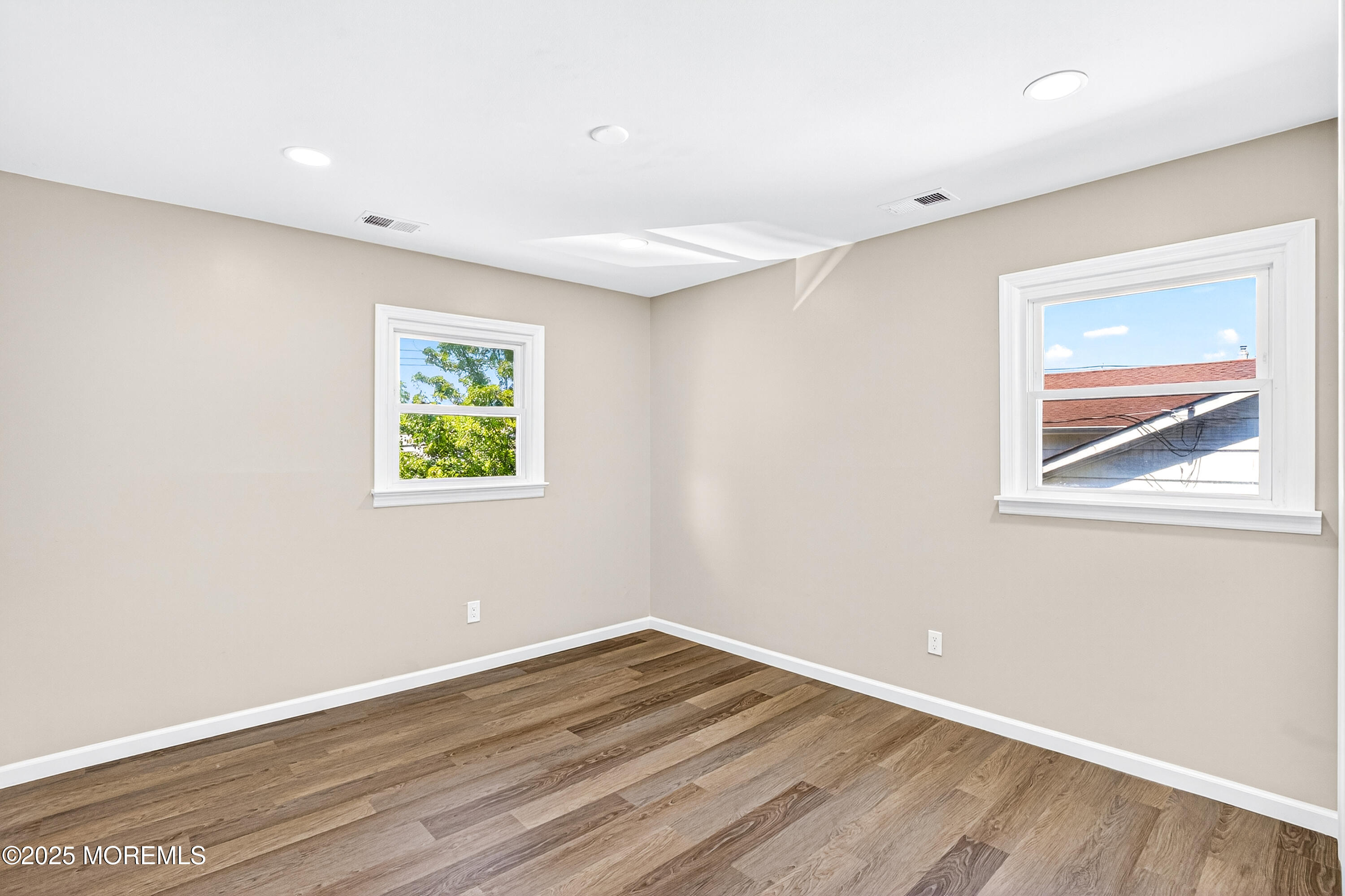 Jamesburg, New Jersey, 08831, United States, 4 Bedrooms Bedrooms, ,3 BathroomsBathrooms,Residential,For Sale,1973980