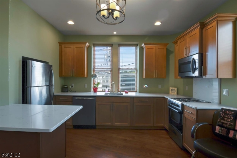 Rockaway Boro, New Jersey, 07866-3003, United States, 2 Bedrooms Bedrooms, ,Residential,For Sale,1936979