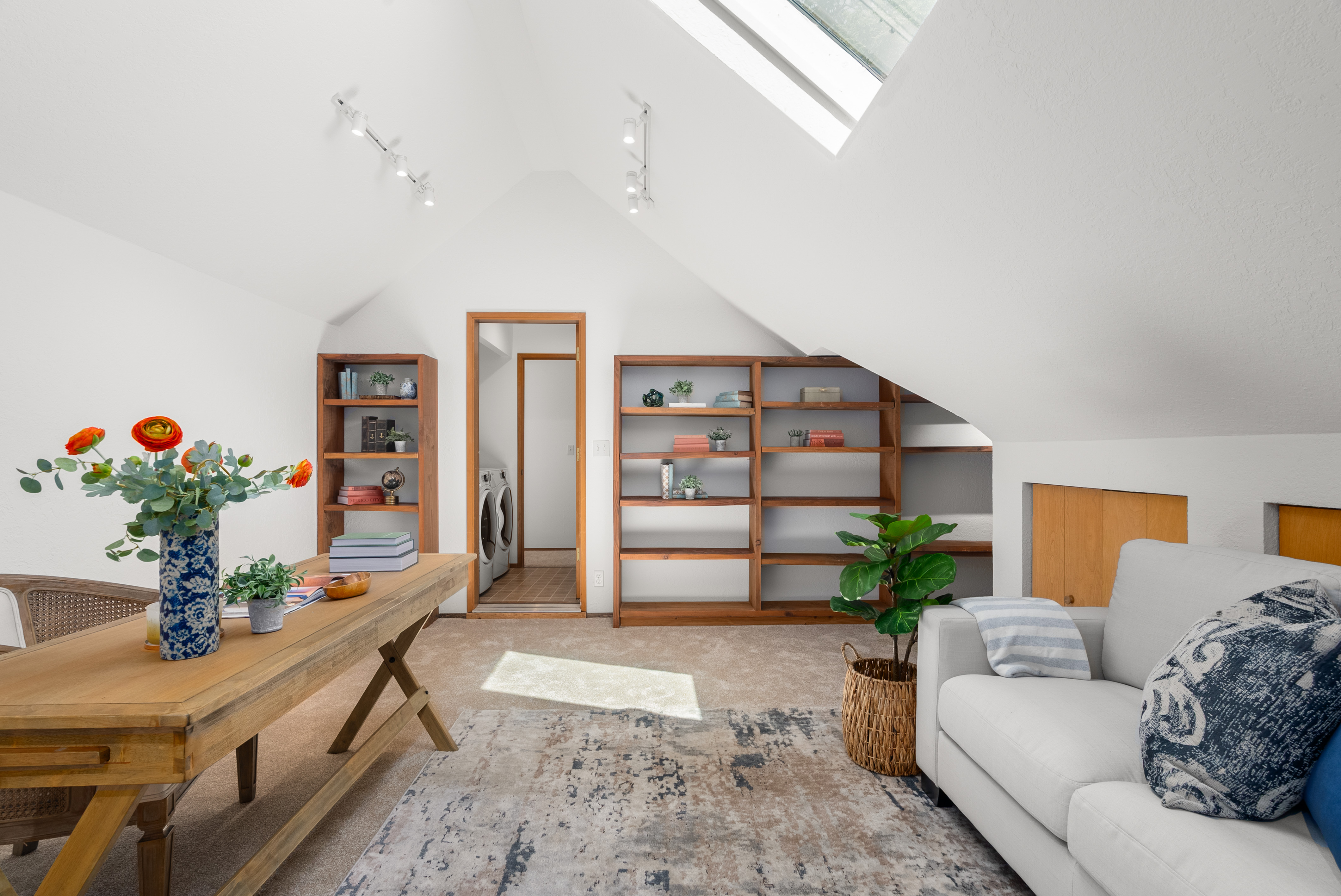  10109 NE Knight Rd, Bainbridge Island, WA 98110 - 物件實景