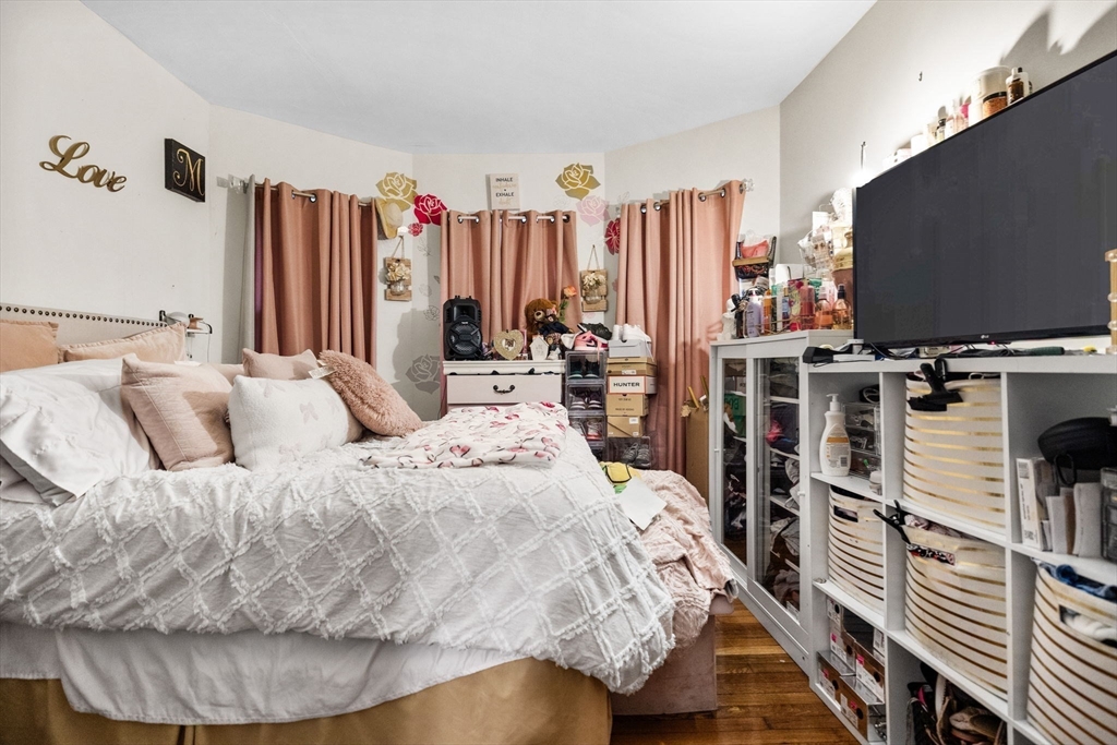 Boston, Massachusetts, 02126, United States, 9 Bedrooms Bedrooms, ,3 BathroomsBathrooms,Residential,For Sale,1975784