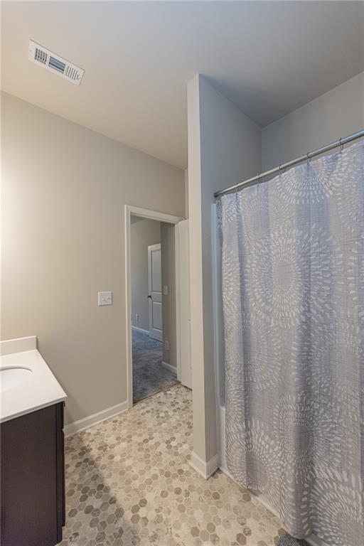 Lawrenceville, Georgia, 30046, United States, 5 Bedrooms Bedrooms, ,4 BathroomsBathrooms,Residential,For Sale,1982539