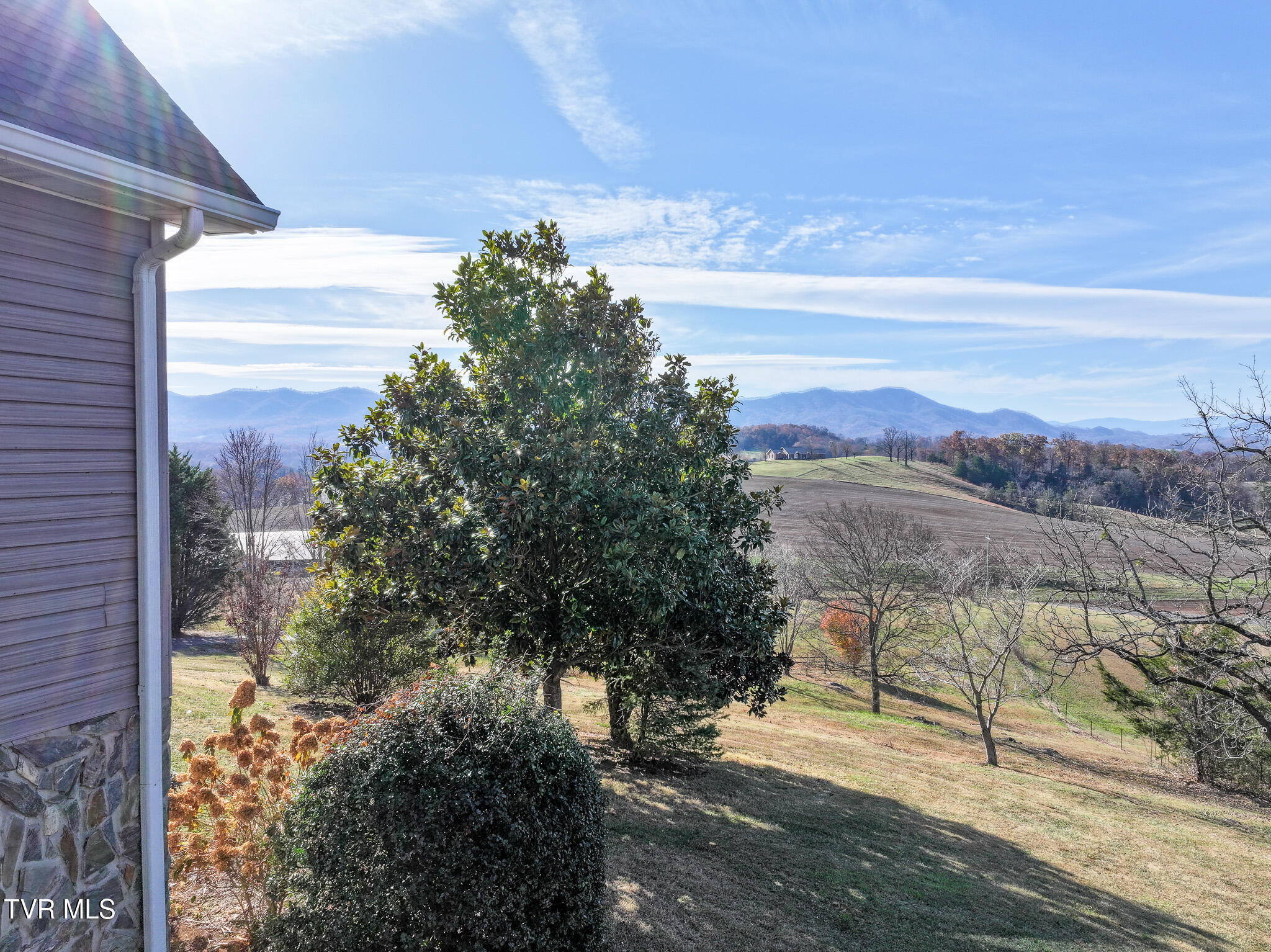 Parrottsville, Tennessee, 37843, United States, 5 Bedrooms Bedrooms, ,4 BathroomsBathrooms,Residential,For Sale,2005757