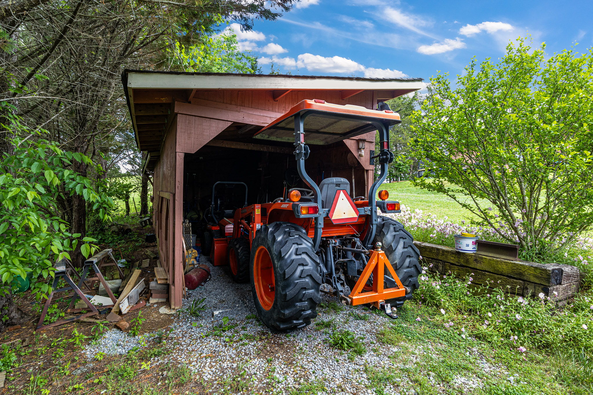 Sevierville, Tennessee, 37876, United States, 3 Bedrooms Bedrooms, ,3 BathroomsBathrooms,Residential,For Sale,1979818