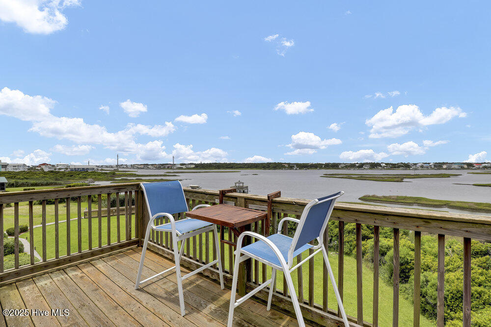North Topsail Beach, North Carolina, 28460, United States, 3 Bedrooms Bedrooms, ,3 BathroomsBathrooms,Residential,For Sale,1983147