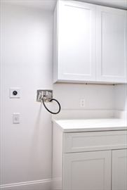 Groton, Massachusetts, 01450, United States, 4 Bedrooms Bedrooms, ,3 BathroomsBathrooms,Residential,For Sale,1900669