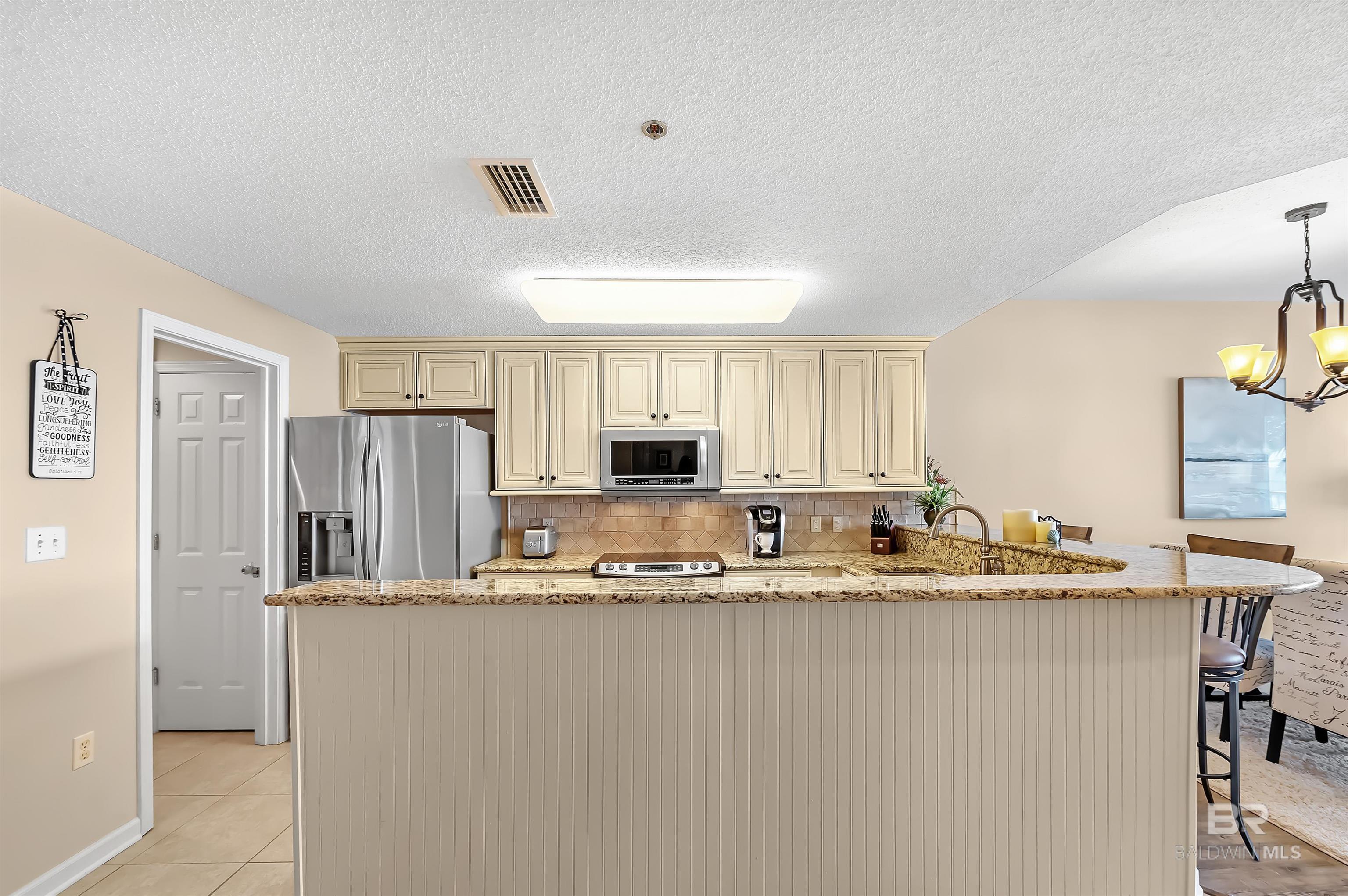 Gulf Shores, Alabama, 36542, United States, 2 Bedrooms Bedrooms, ,2 BathroomsBathrooms,Residential,For Sale,1997271