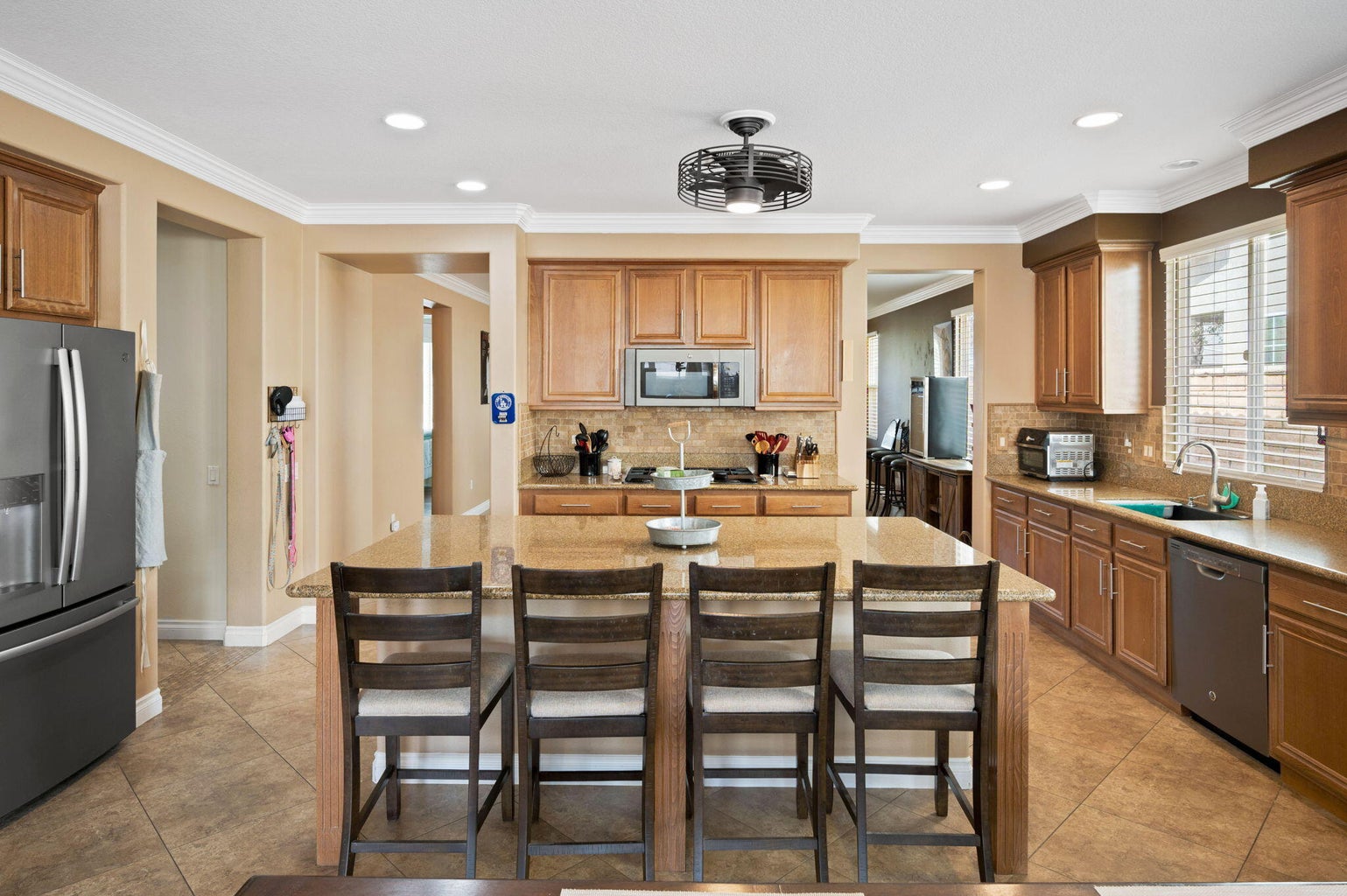 Indio, California, 92203, United States, 4 Bedrooms Bedrooms, ,3 BathroomsBathrooms,Residential,For Sale,1915530