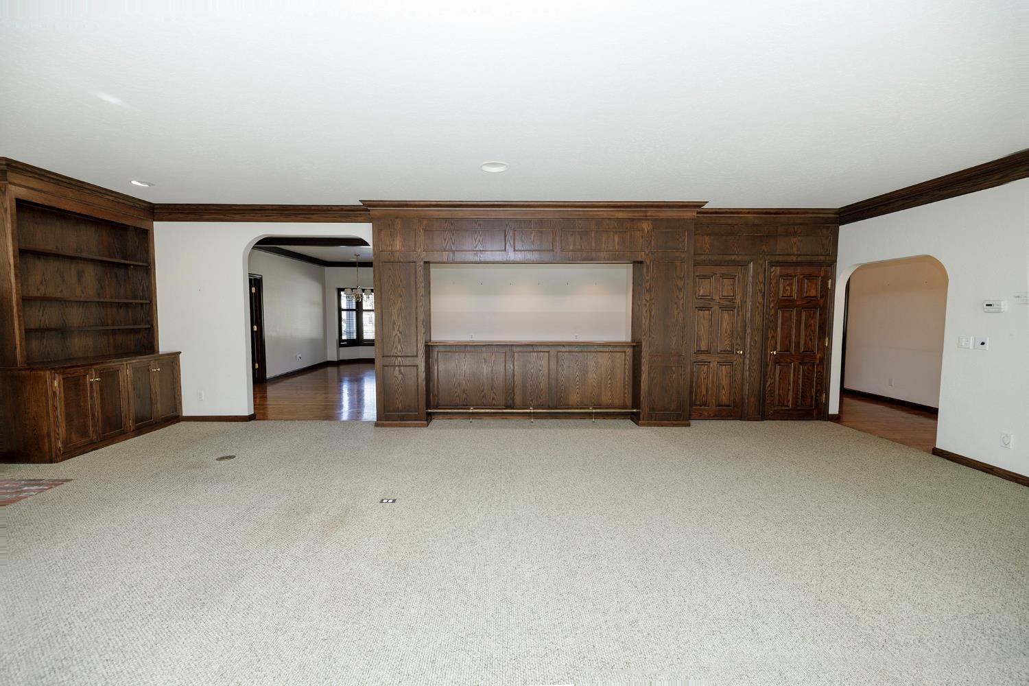 Turlock, California, 95380, United States, 4 Bedrooms Bedrooms, ,5 BathroomsBathrooms,Residential,For Sale,1992358