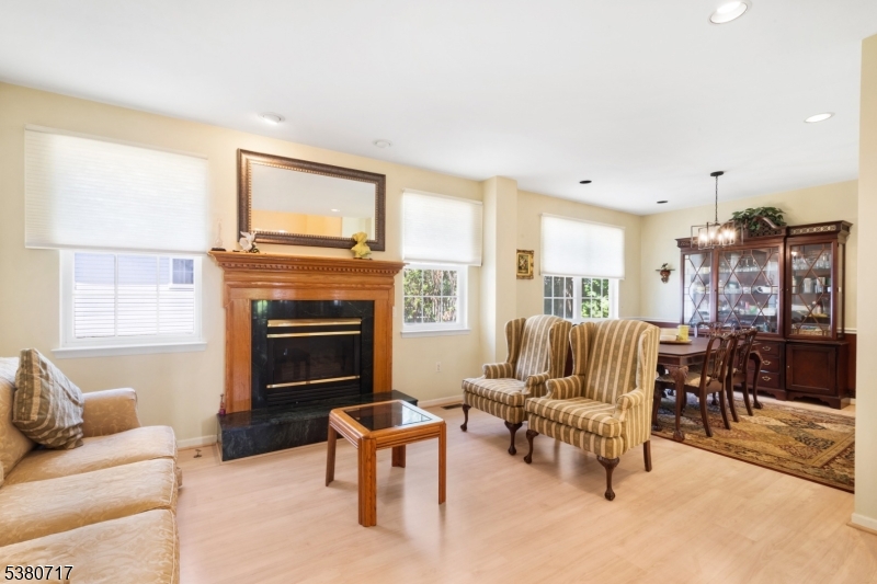 Bernards Twp., New Jersey, 07920, United States, 5 Bedrooms Bedrooms, ,4 BathroomsBathrooms,Residential,For Sale,1933609