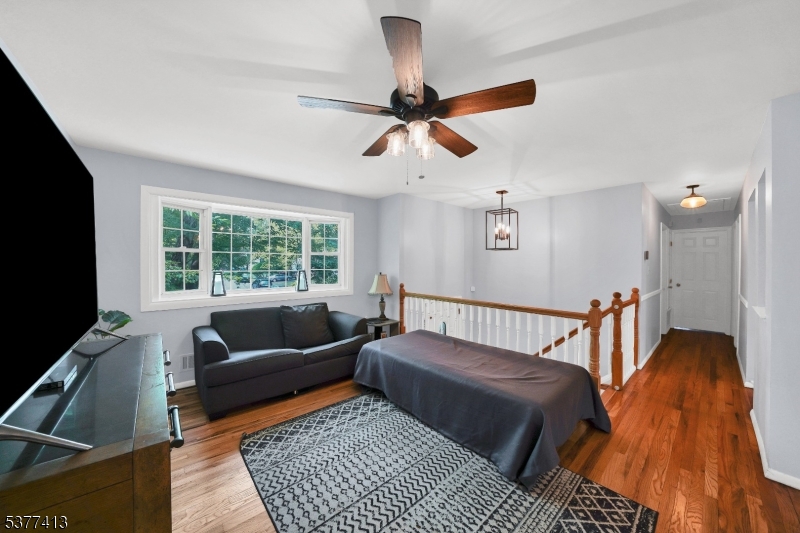 Raritan Twp., New Jersey, 08822, United States, 4 Bedrooms Bedrooms, ,3 BathroomsBathrooms,Residential,For Sale,1911305