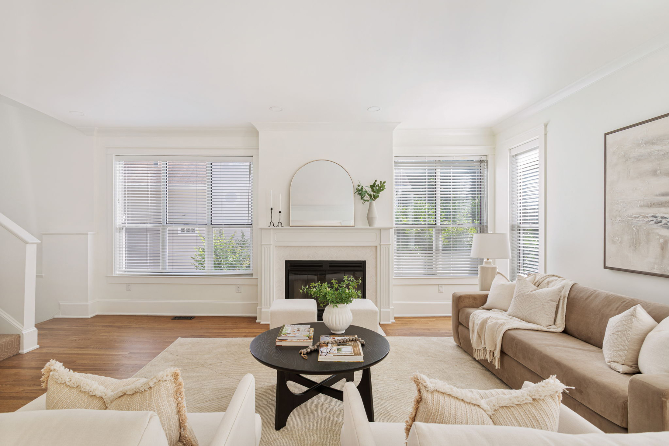  Beautifully Renovated Residence in Brookhaven Fields - 物件實景
