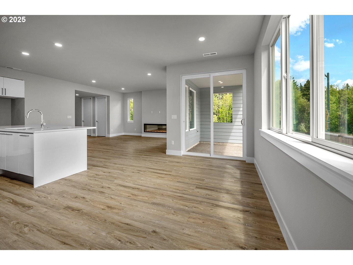 Sherwood, Oregon, 97140, United States, 3 Bedrooms Bedrooms, ,2 BathroomsBathrooms,Residential,For Sale,1729729