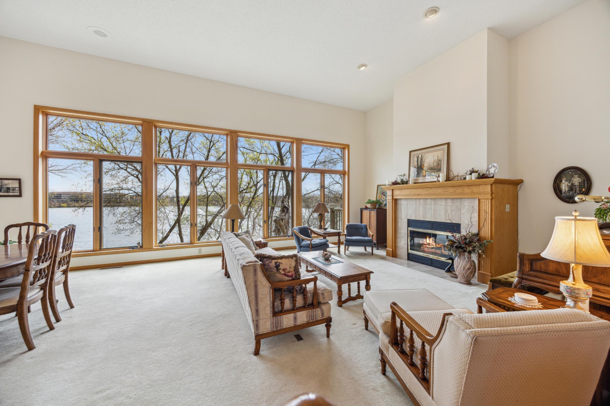 New Brighton, Minnesota, 55112, United States, 4 Bedrooms Bedrooms, ,4 BathroomsBathrooms,Residential,For Sale,1990901