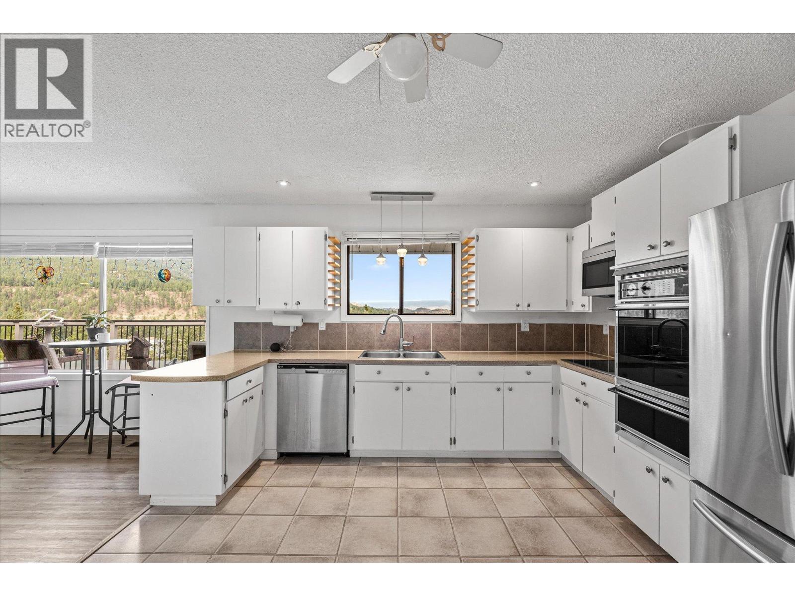 WEST KELOWNA, British Columbia, V4T 1A9, CA, 5 Bedrooms Bedrooms, ,2 BathroomsBathrooms,Residential,For Sale,1907472