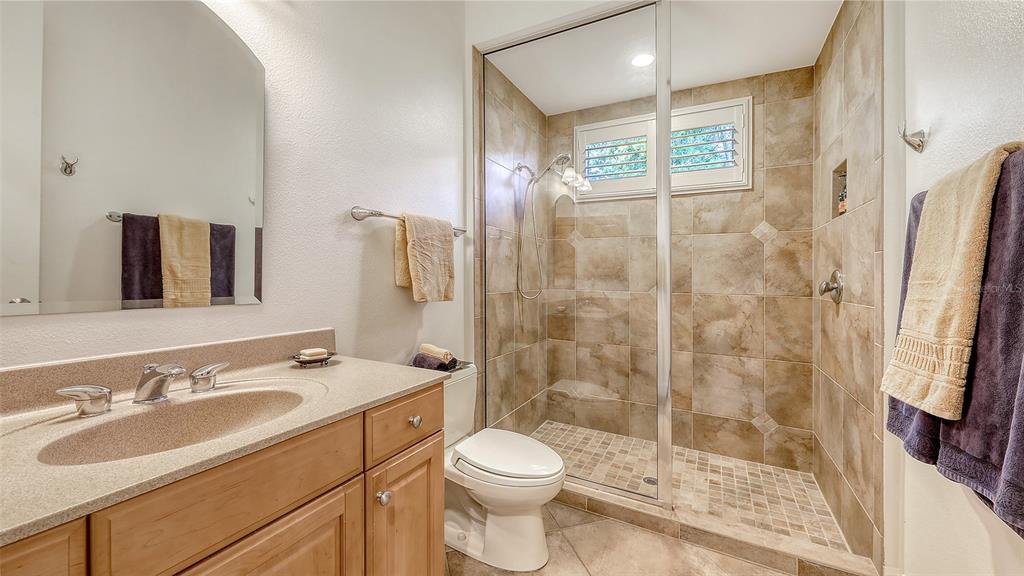 Lakewood Ranch, Florida, 34202, United States, 4 Bedrooms Bedrooms, ,5 BathroomsBathrooms,Residential,For Sale,1795328