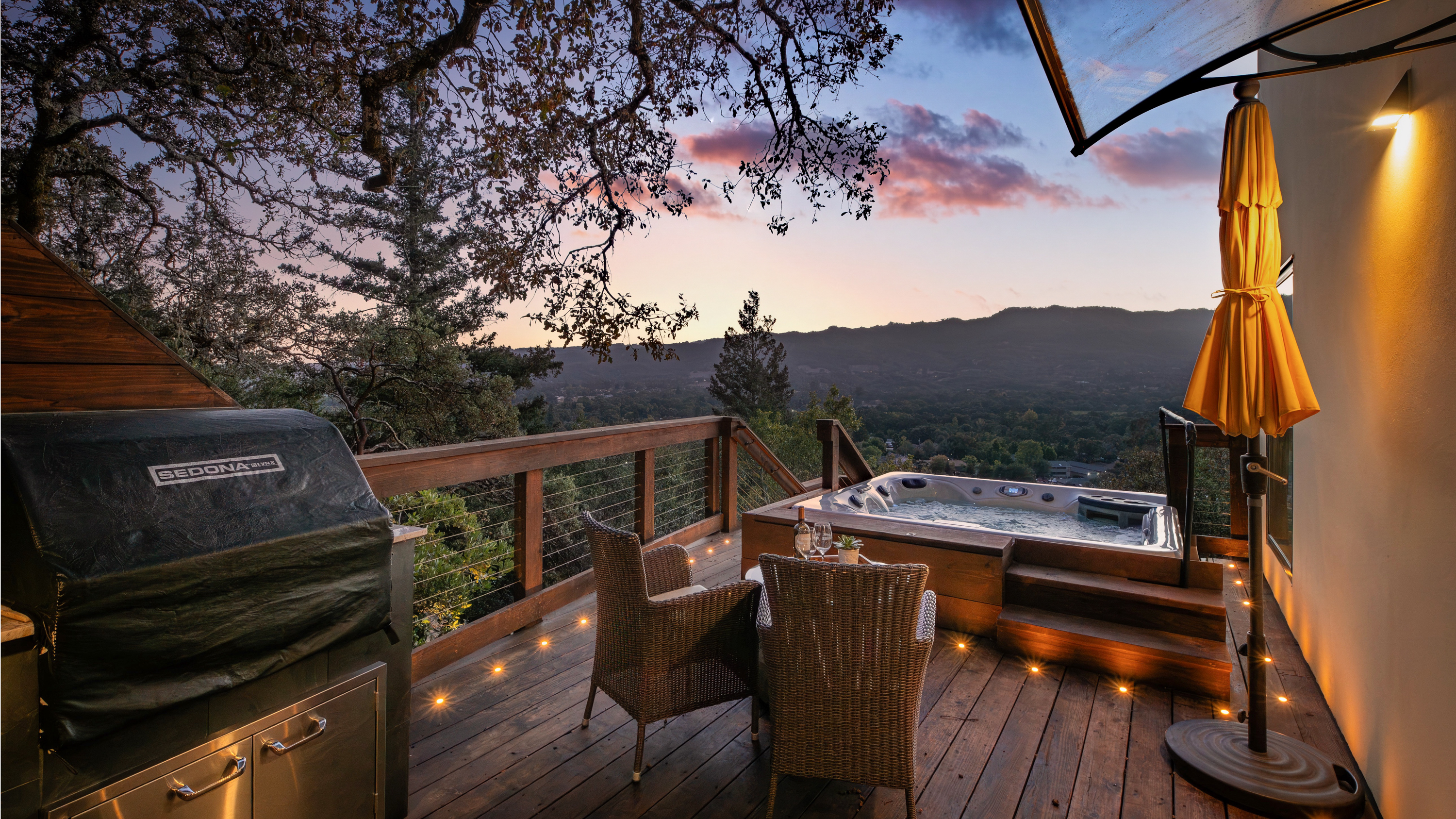  Panoramic Sonoma Views & Income-Producing ADU - 物件實景