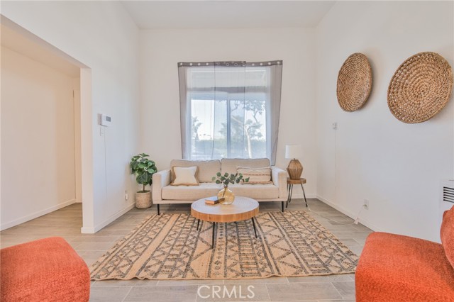 Los Angeles, California, 90044, United States, 3 Bedrooms Bedrooms, ,2 BathroomsBathrooms,Residential,For Sale,1887629