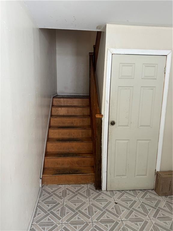 Brooklyn, New York, 11208, United States, 7 Bedrooms Bedrooms, ,4 BathroomsBathrooms,Residential,For Sale,1942836