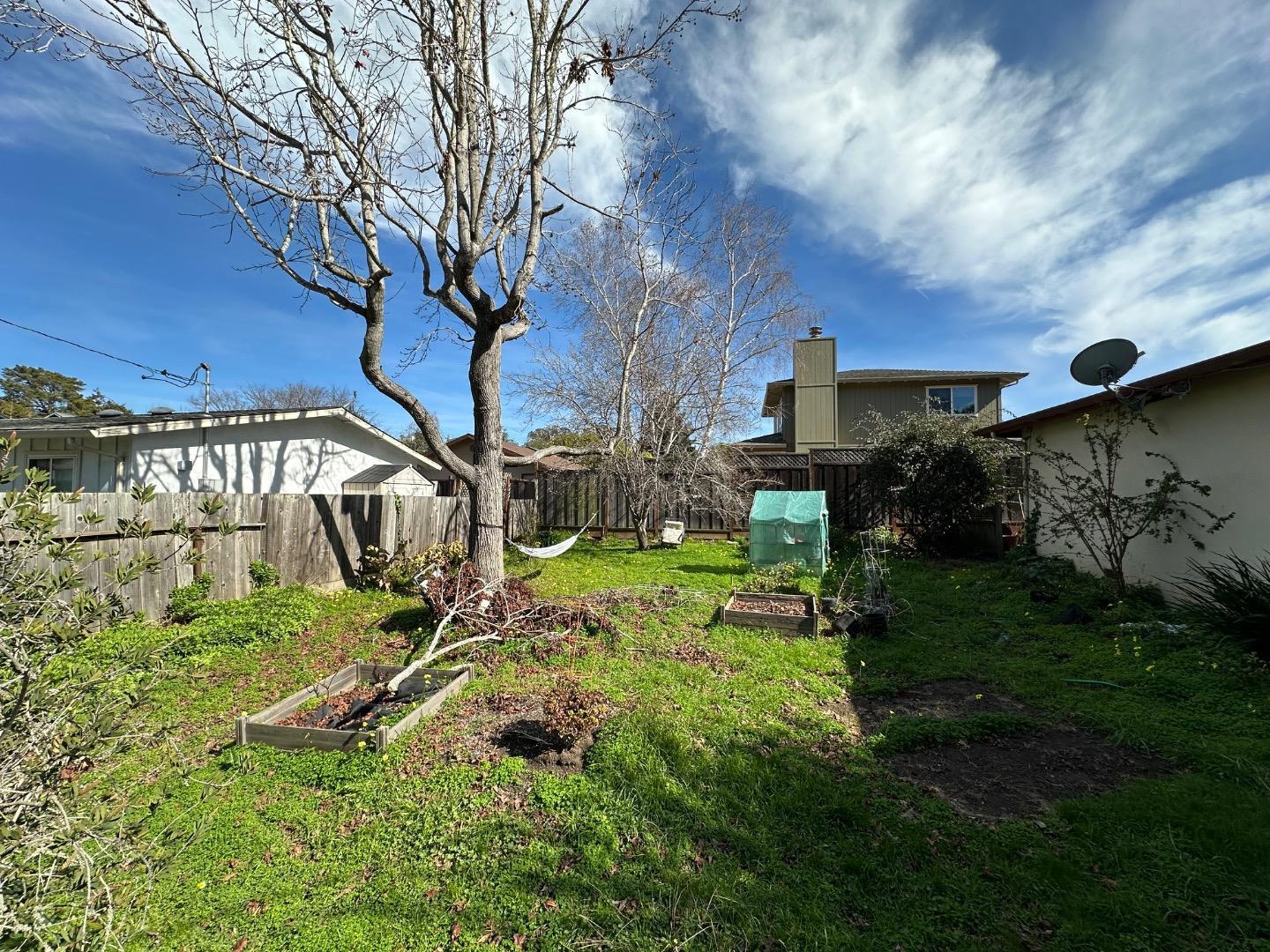 Santa Cruz, California, 95065, United States, ,Residential,For Sale,1875027