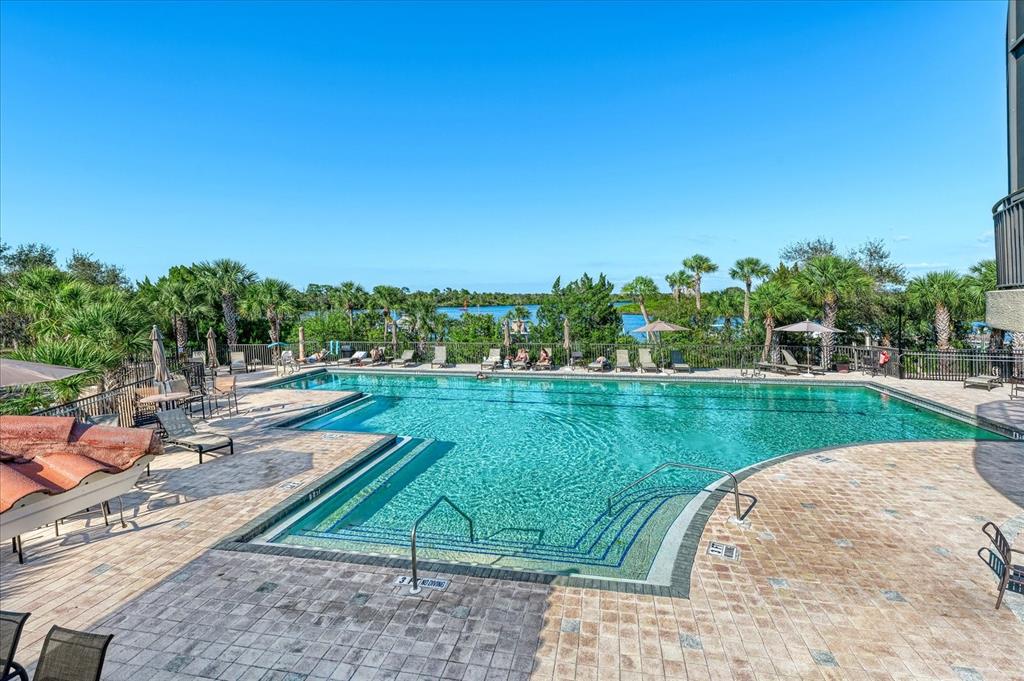 Bradenton, Florida, 34212, United States, 2 Bedrooms Bedrooms, ,2 BathroomsBathrooms,Residential,For Sale,1916954