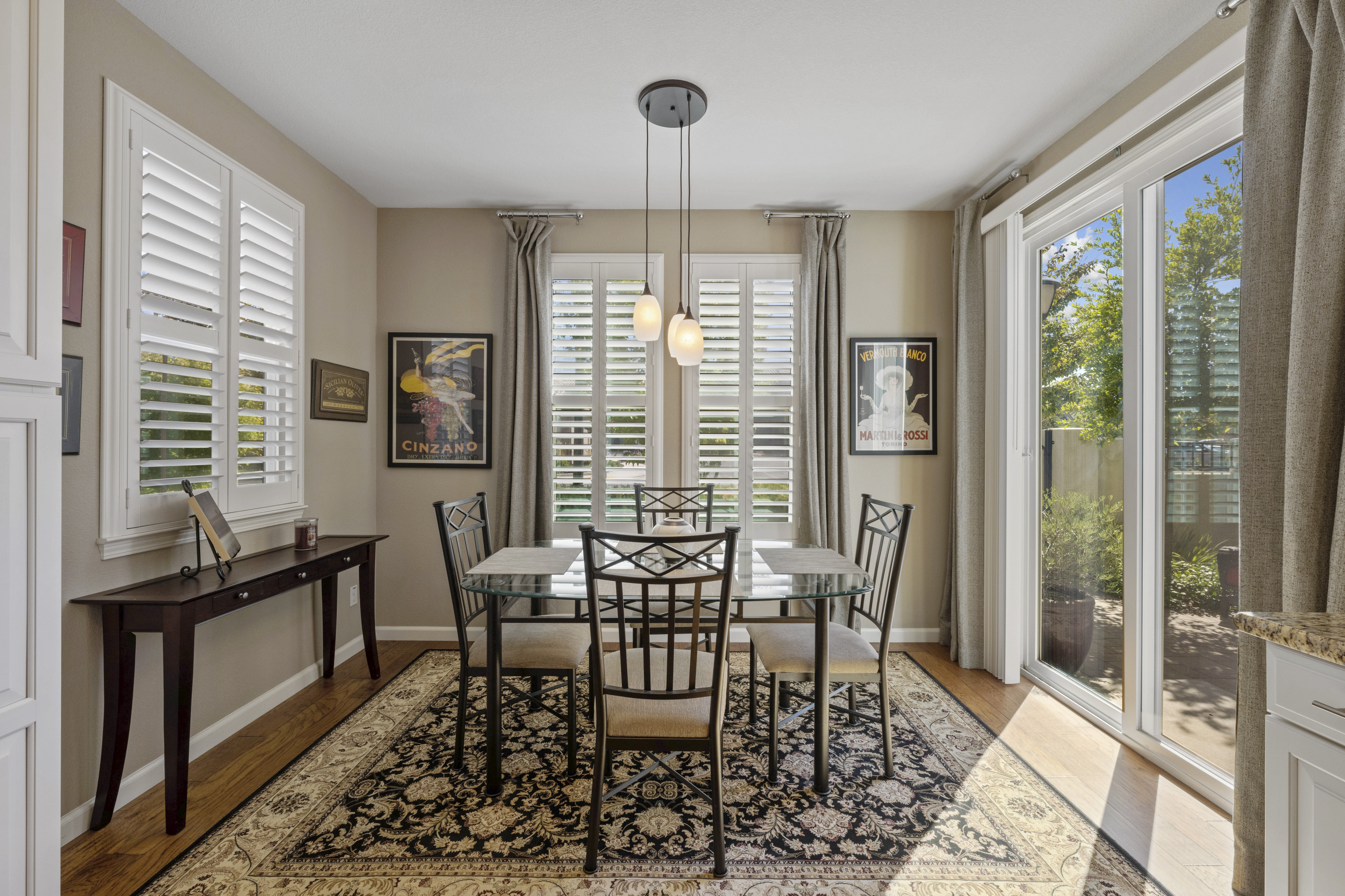  3041 Village Center Drive, Roseville, CA 95747 - 物件實景