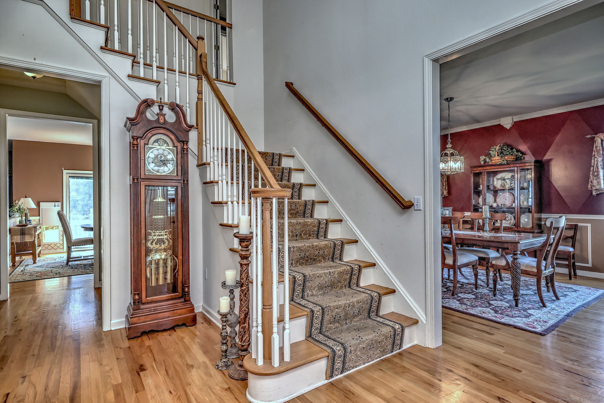 Milford, Connecticut, 06461, United States, 4 Bedrooms Bedrooms, ,3 BathroomsBathrooms,Residential,For Sale,1926096